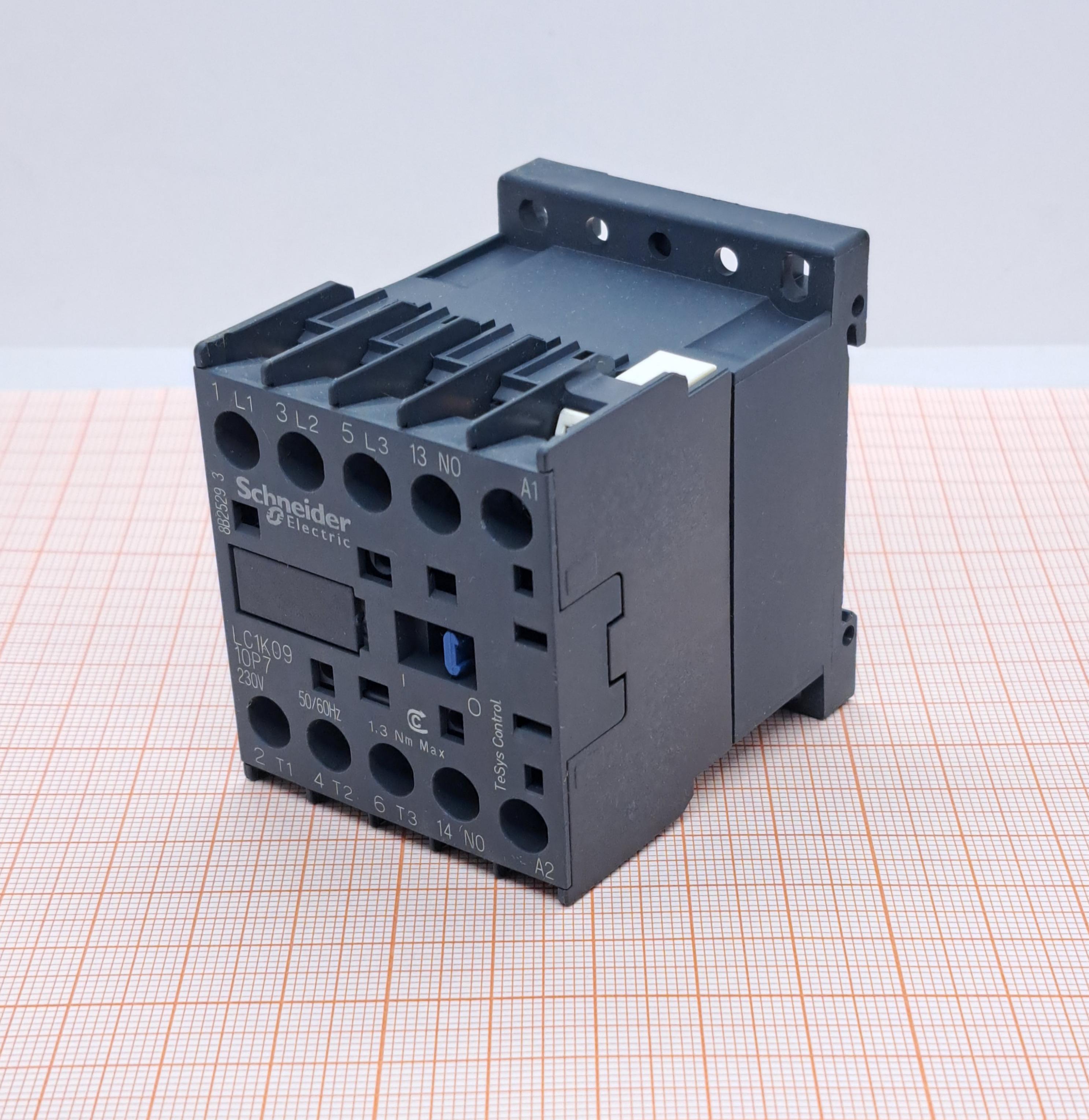 Контактор 3-полюсный LC1K0910P7 SCHNEIDER ELECTRIC