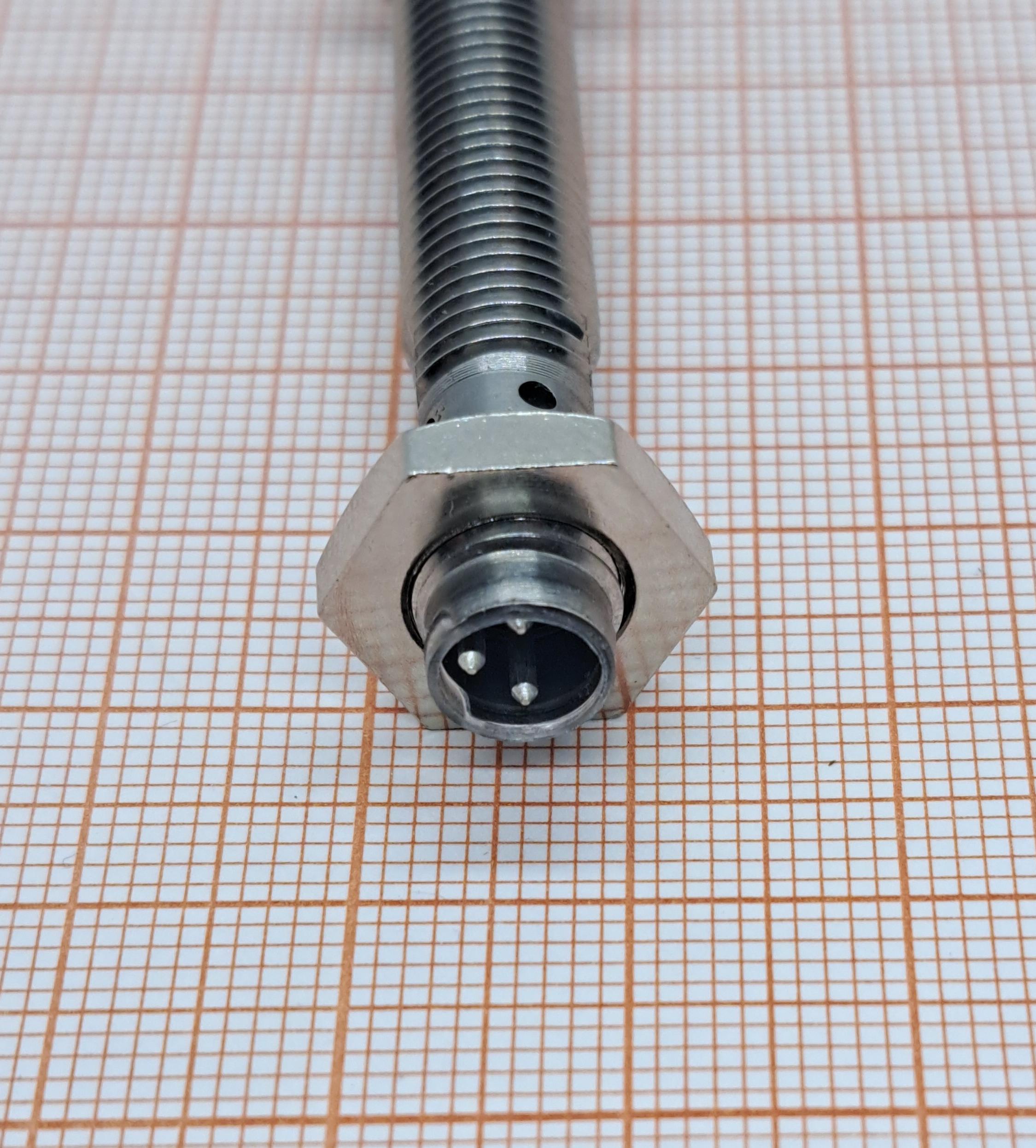 Датчик индуктивный E2A-S08LS02-M5-B1 OMRON