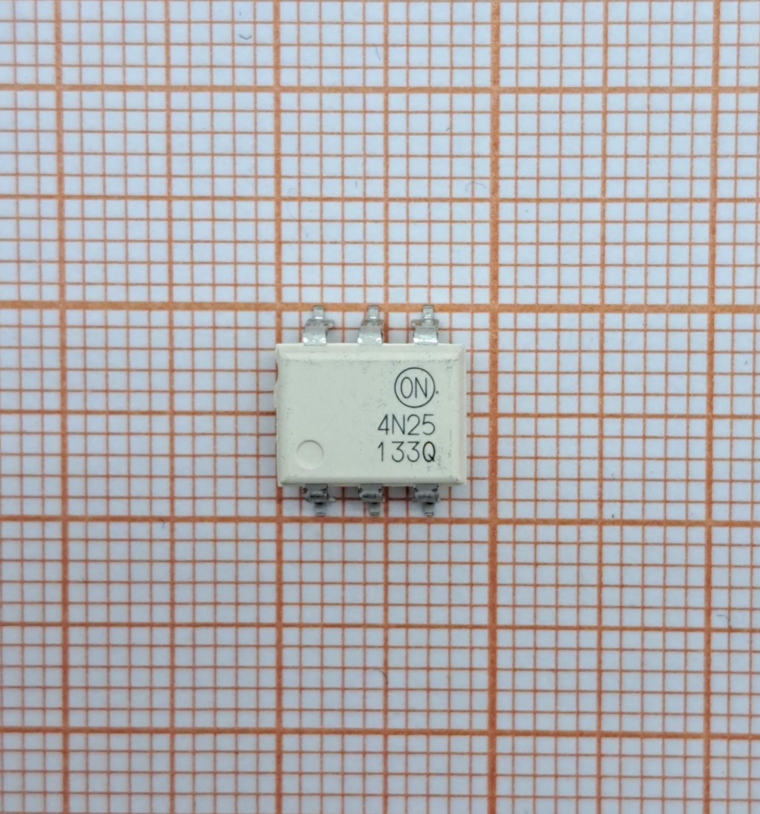 Оптрон 4N25SM ON SEMICONDUCTOR Оптрон 4N25SM ON SEMICONDUCTOR
