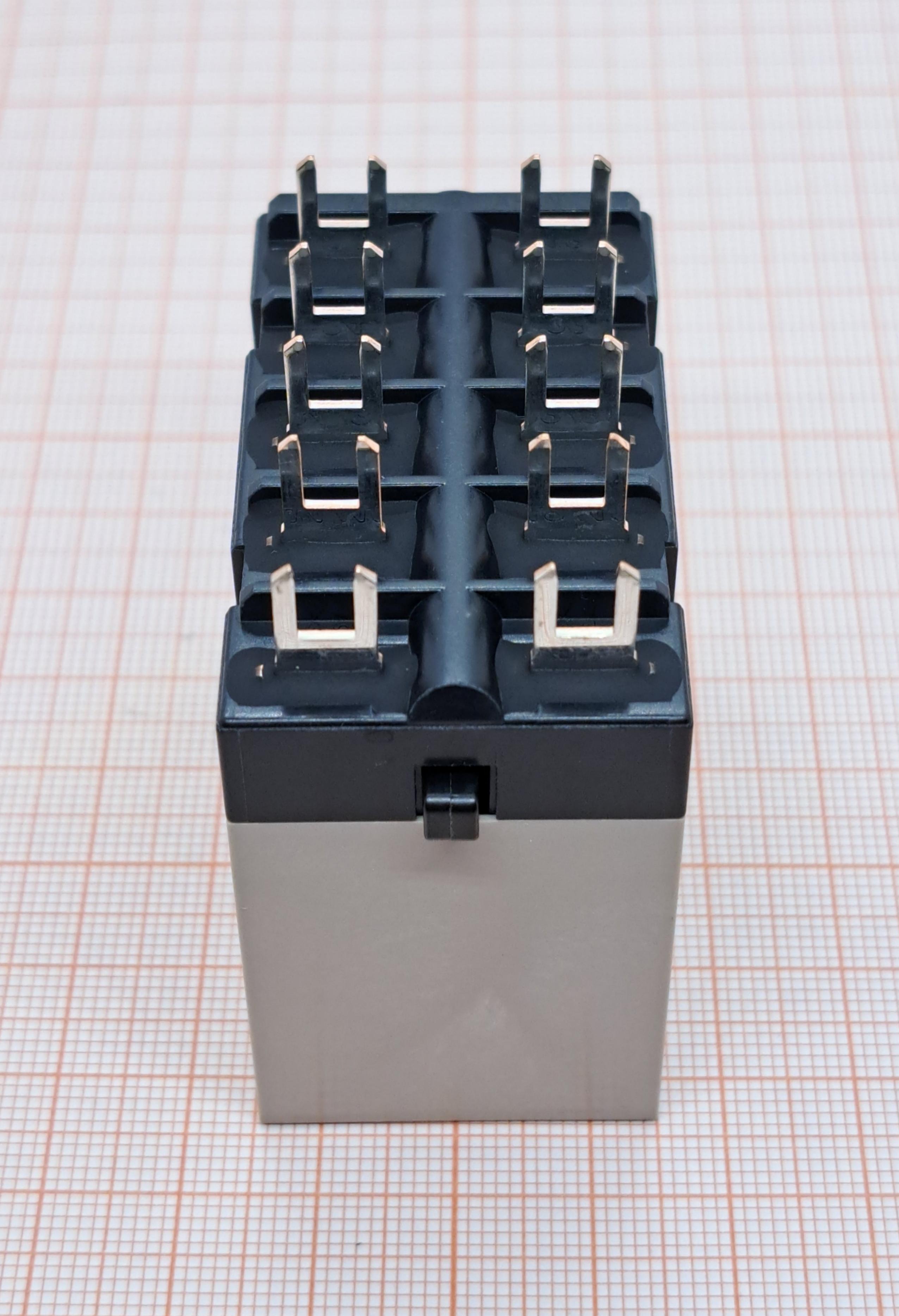 Реле электромагнитное G7J-3A1B-P 24VDC OMRON